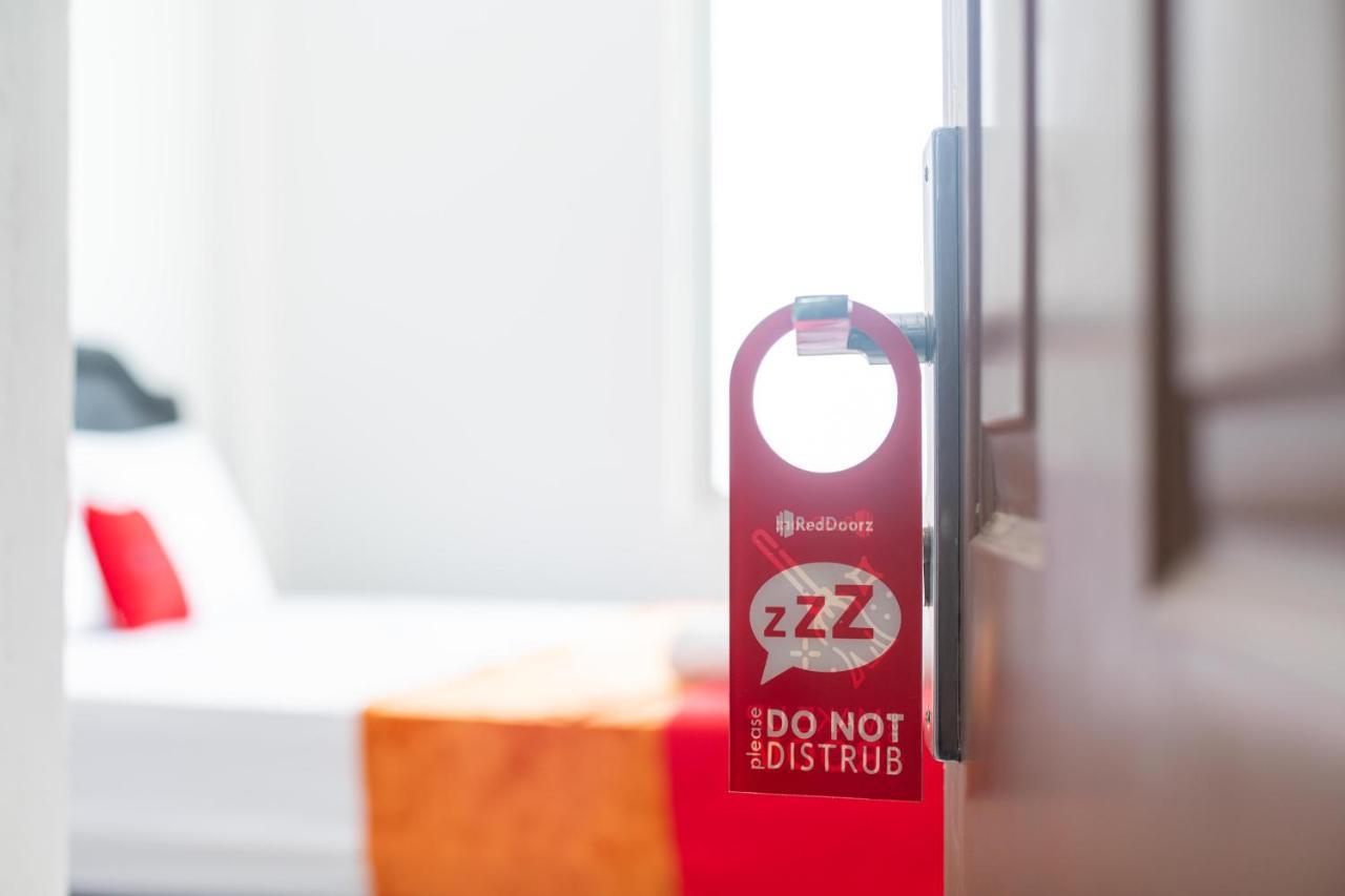 Reddoorz @ Aralia Harapan Indah Hotel Pulokendal Exterior foto