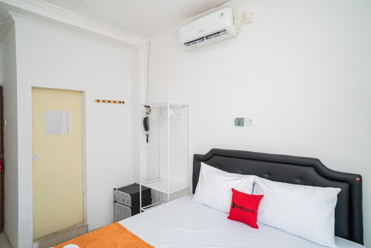 Reddoorz @ Aralia Harapan Indah Hotel Pulokendal Exterior foto